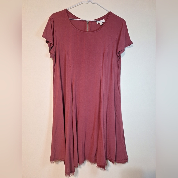 Silence + noise small shortsleeve irregular frayed hem rayon burgandy mini dress - Picture 2 of 6